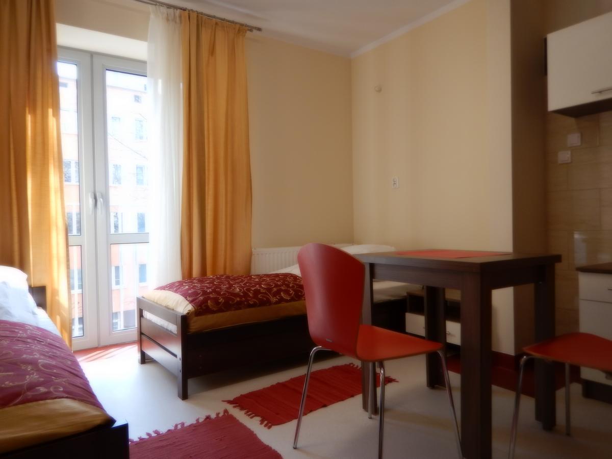 Hostel Sklodowska 卢布林 外观 照片